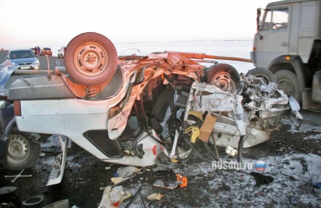 Три человека погибли 14 февраля на автодороге Оренбург – Орск 