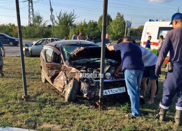 Момент жесткого ДТП в Новокуйбышевске 