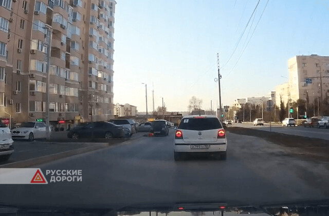 В Севастополе легковой автомобиль переехал ребенка 