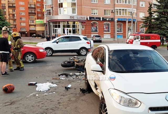 В Архангельске в ДТП погиб мотоциклист 