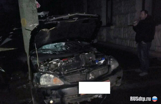 Лансер в столб 