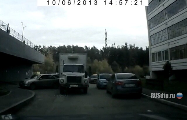 Кто там? Что это было? 