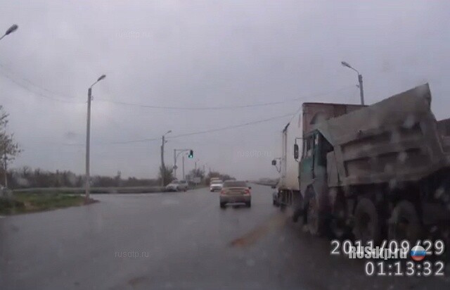 Синий водитель 