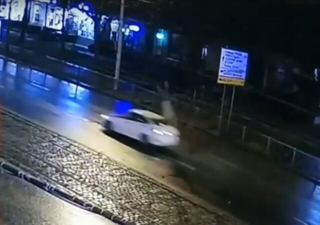 В Калининграде пешеход погиб под колесами автомобиля