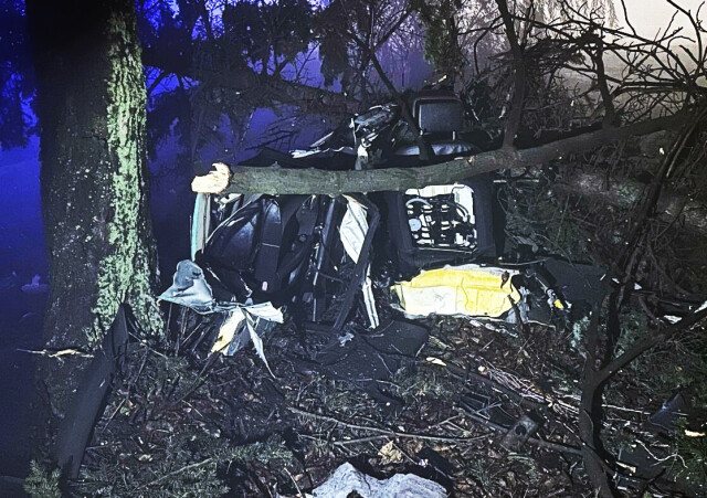 «Последние секунды жизни»: водитель разогнал Audi до 220 км/ч и врезался в столб 