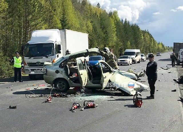 На Серовском тракте начинающий водитель погиб в ДТП на глазах у матери 