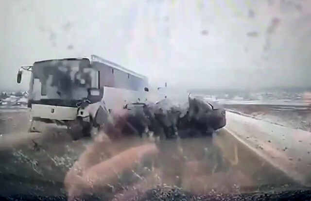 Последние секунды жизни водителя «Лады» в Башкирии запечатлел видеорегистратор 
