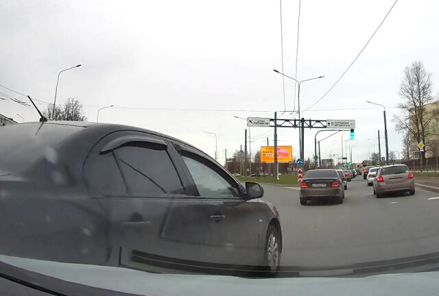 Виновник аварии в Петербурге: «Почему ты поехал налево?  