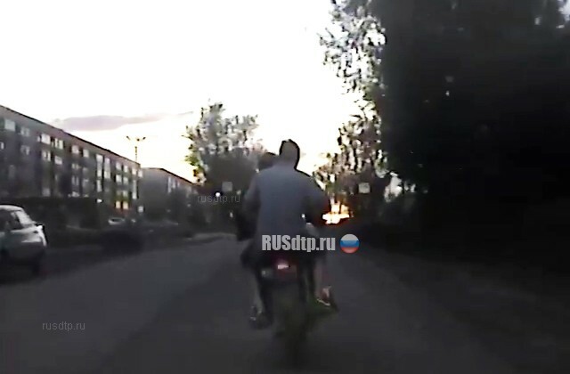 Полицейская погоня со стрельбой за пьяным мотоциклистом
