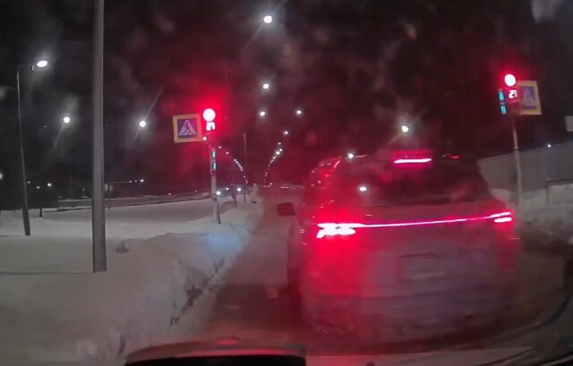 «Встал в мою полосу»: кто виноват в ДТП в Санкт-Петербурге?