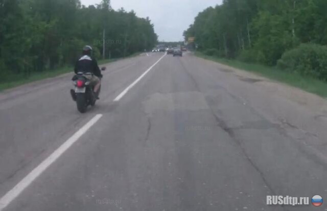 Подбили на разделительной 