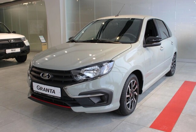 Автомобиль Lada Granta Sport выпускают без подушек безопасности 