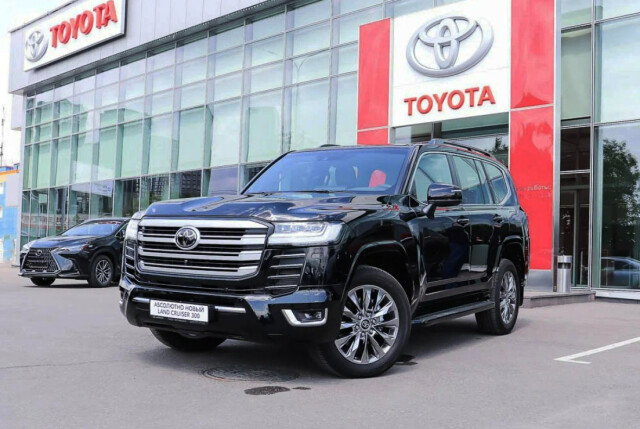Toyota получила право на продажу в России пяти моделей 