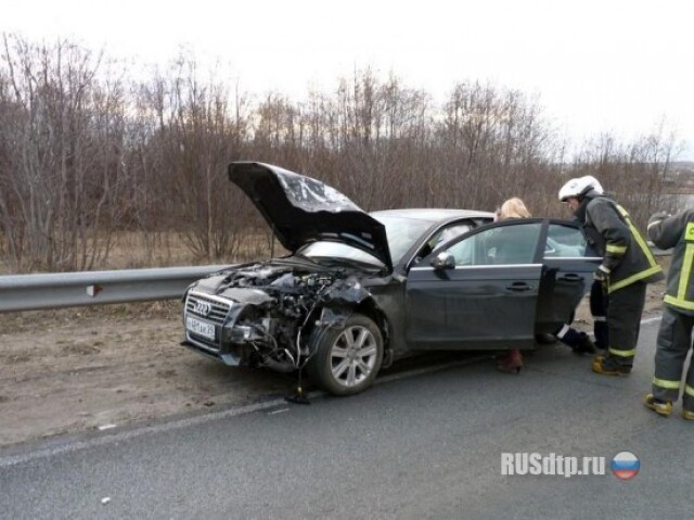 Блондинка устроила завал на трассе Архангельск – Москва 