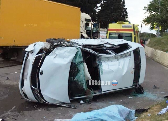 Два человека погибли в ДТП на трассе «Джубга — Сочи» 