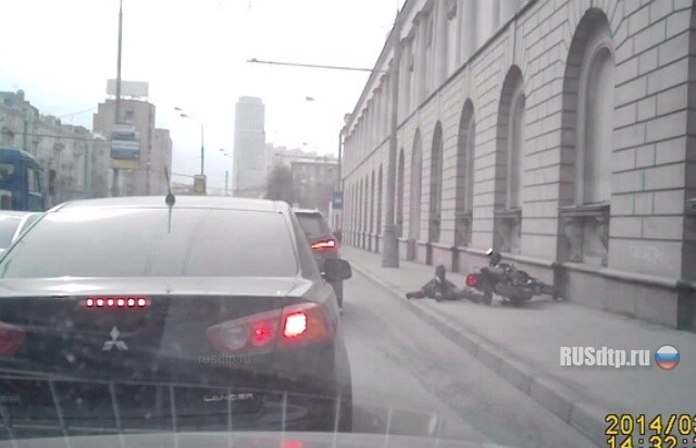 Опять мотоциклист 