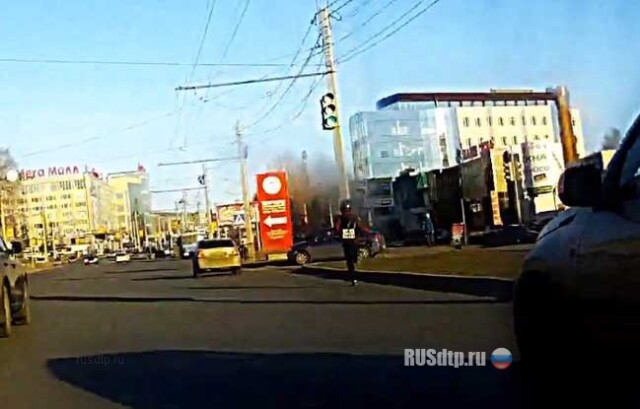 Байкер-пешебег 