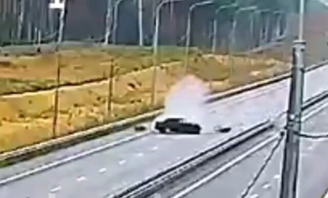 Водитель и пассажир вылетели через лобовое стекло в результате ДТП на трассе М-12