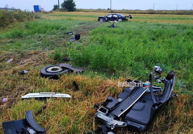 BMW X5 «слетел» с трассы 