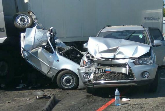 Четверо погибли в массовом ДТП с участием восьми автомобилей в Пензенской области 