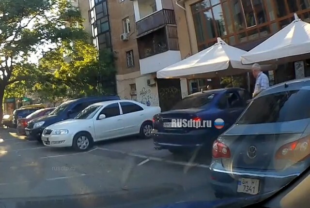 Пьяный муж решил научить жену водить машину (с)