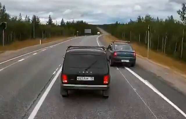 Фура врезалась в «Ниву» на трассе. Кто виноват?