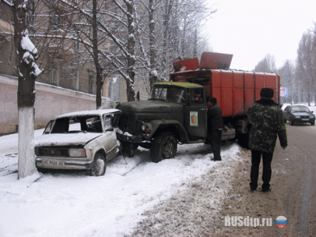 Мусоровозы атакуют 