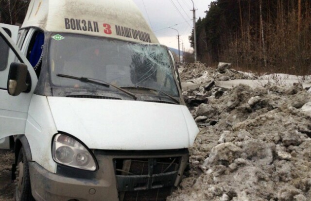 В Миассе в результате ДТП взорвалась маршрутка 