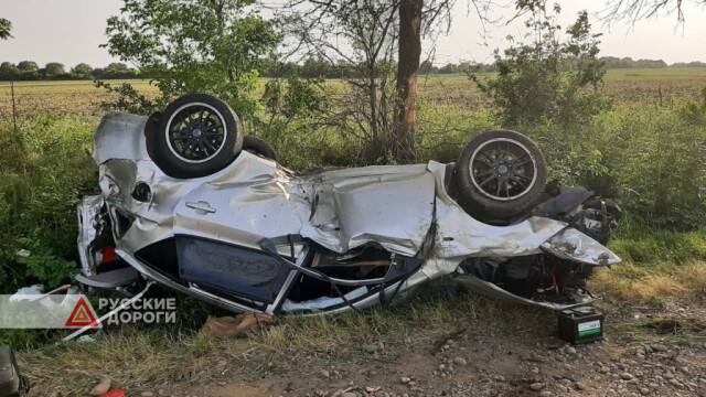 Парень с девушкой разбились под Белореченском 