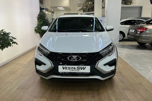 Названы цены на автомобили Lada Vesta с ESC 