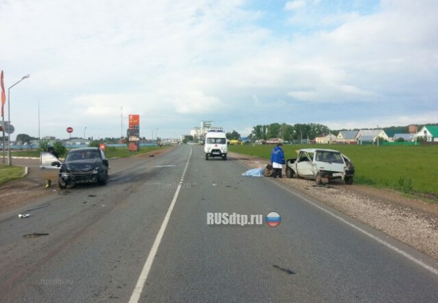 Водитель «Оки» погиб при выезде с АЗС на трассе Уфа — Оренбург 