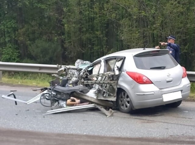 «Nissan выехал на встречную полосу»: трое погибли в ДТП в Татарстане 