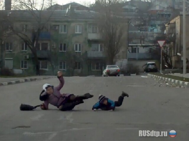 Сильный ветер в Новороссийске 