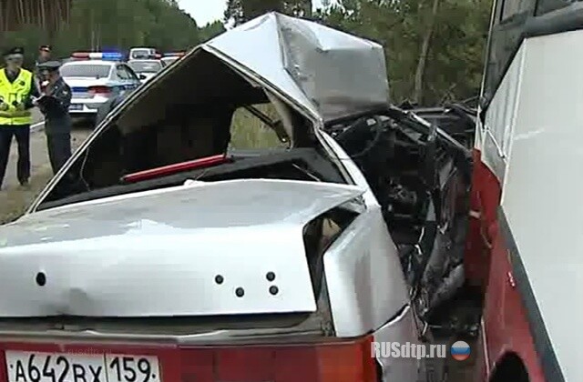 Водитель «девятки» и его пассажир погибли на автодороге «Дружба» 