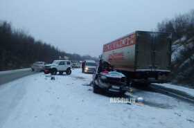 Мужик налил бетон в машину. Смотреть фото Мужик налил бетон в машину. Смотреть картинку Мужик налил бетон в машину. Картинка про Мужик налил бетон в машину. Фото Мужик налил бетон в машину