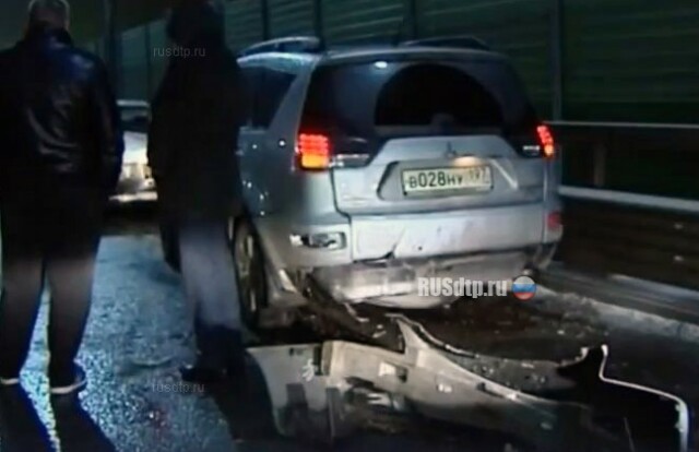 Более 10 автомобилей столкнулись на Можайском шоссе 