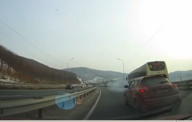 ДТП на объездной дороге Владивостока: виновными признали обоих водителей 