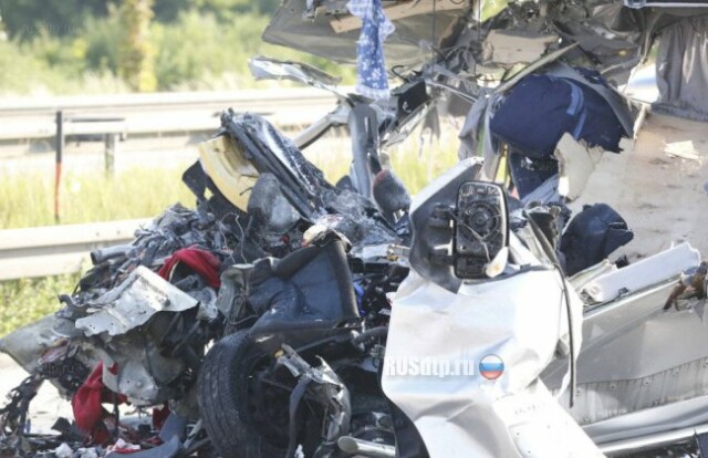 На автобане в Германии в ДТП погибли 9 человек 