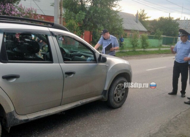 На Урале мальчик погиб под колесами машины, убегая от собаки 