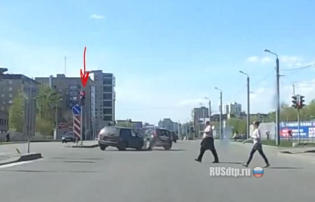 Подумаешь, красный 