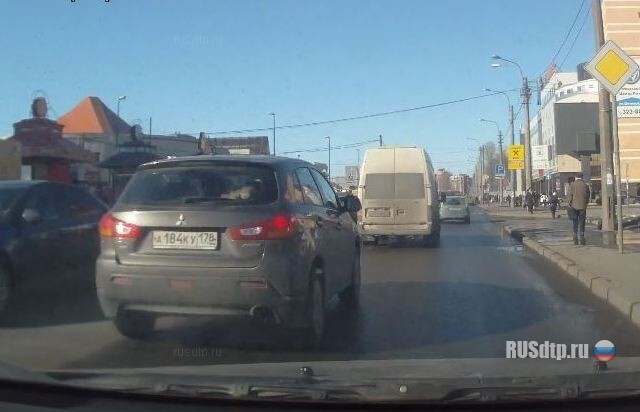 Нагадил и сбежал 