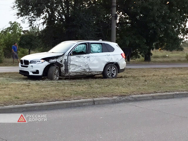 BMW X5 сбил пешехода на Мелитопольском шоссе в Бердянске 