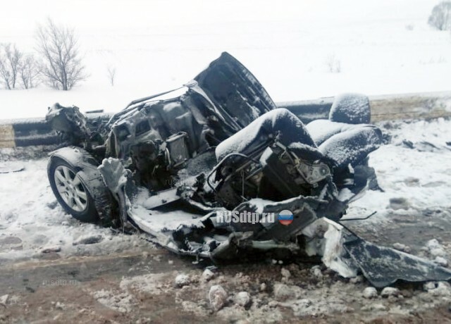 Nissan разорвало о встречную фуру на трассе Казань — Оренбург 
