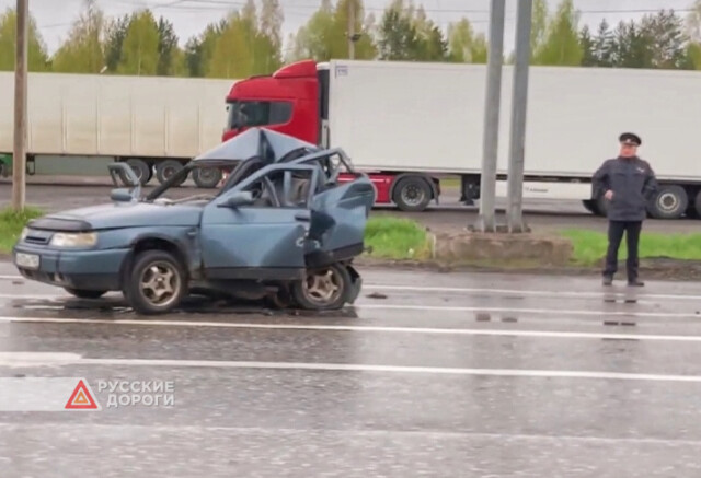 Фура смяла «Ладу» с людьми на трассе М-7 под Нижним Новгородом 