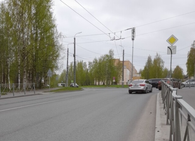 Велосипедиста сбили на перекрёстке в Петрозаводске 