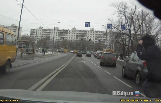 Люди в капюшонах 