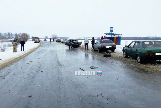 Автомобиль из свадебного кортежа попал в смертельное ДТП в Рязанской области 