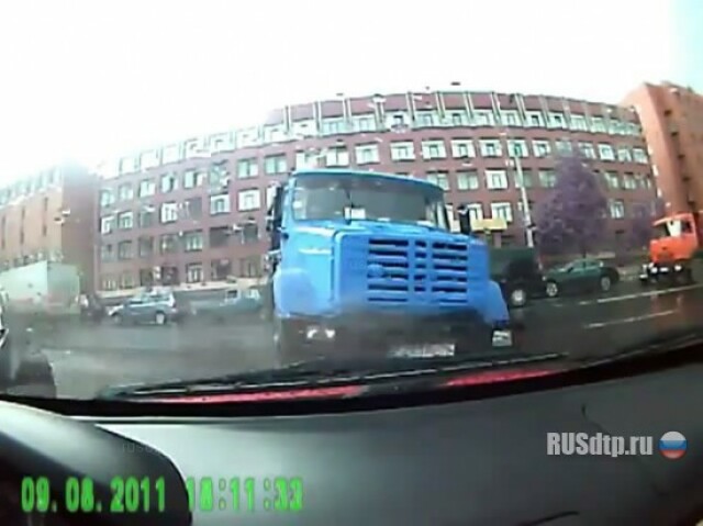 Стою никого не трогаю 