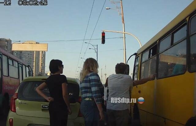 Дорожные разборки в Киеве