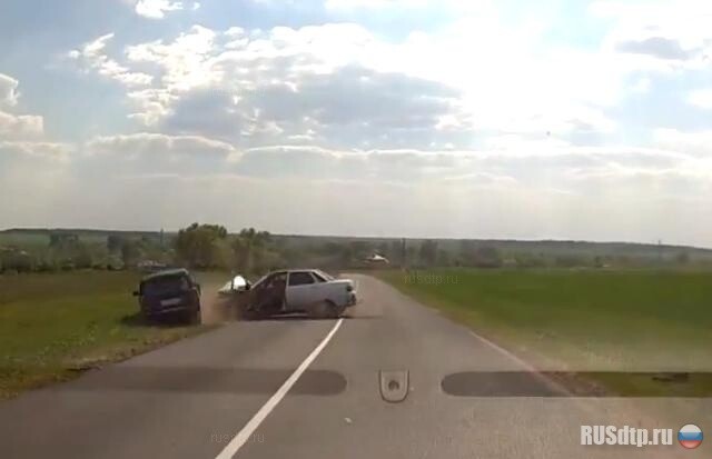 Не увернулся от дебила 